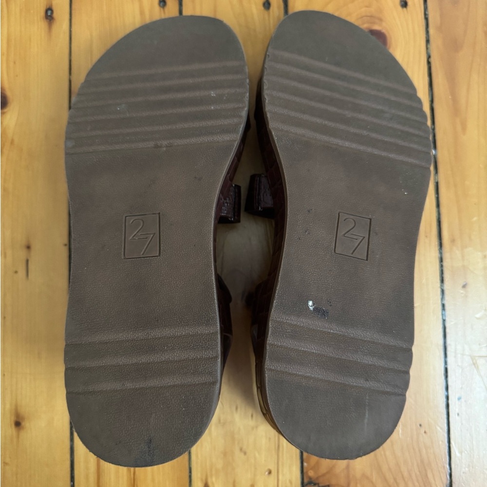 Naturalizer 27 Edit ZIZI Sandal - Picture 7 of 7